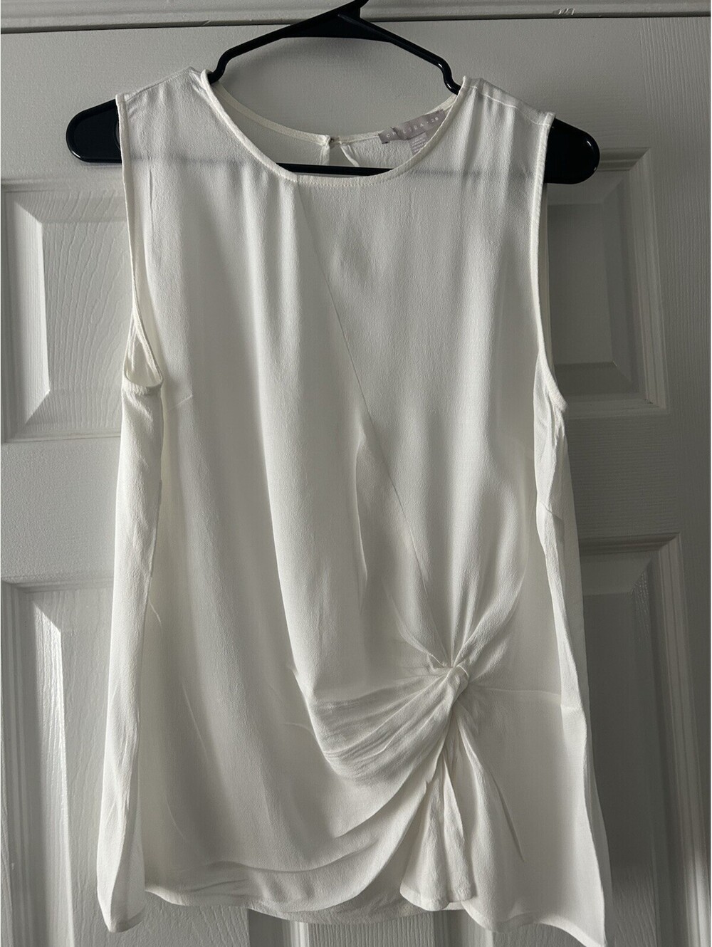 Chelsea 28 Nordstrom Ivory Sleeveless Twist Size Medium Tank Top